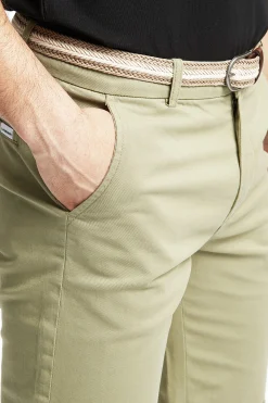 Chino-Shorts